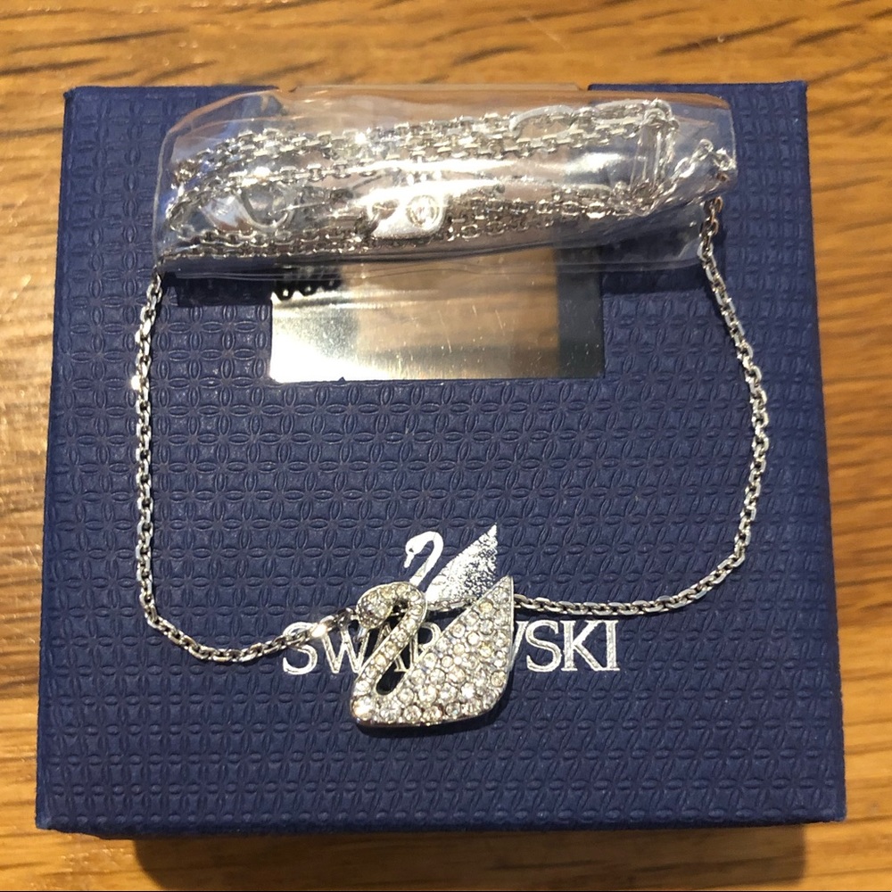 Swarvoski swan necklace.
